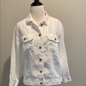 Euc, ladies white linen jacket.